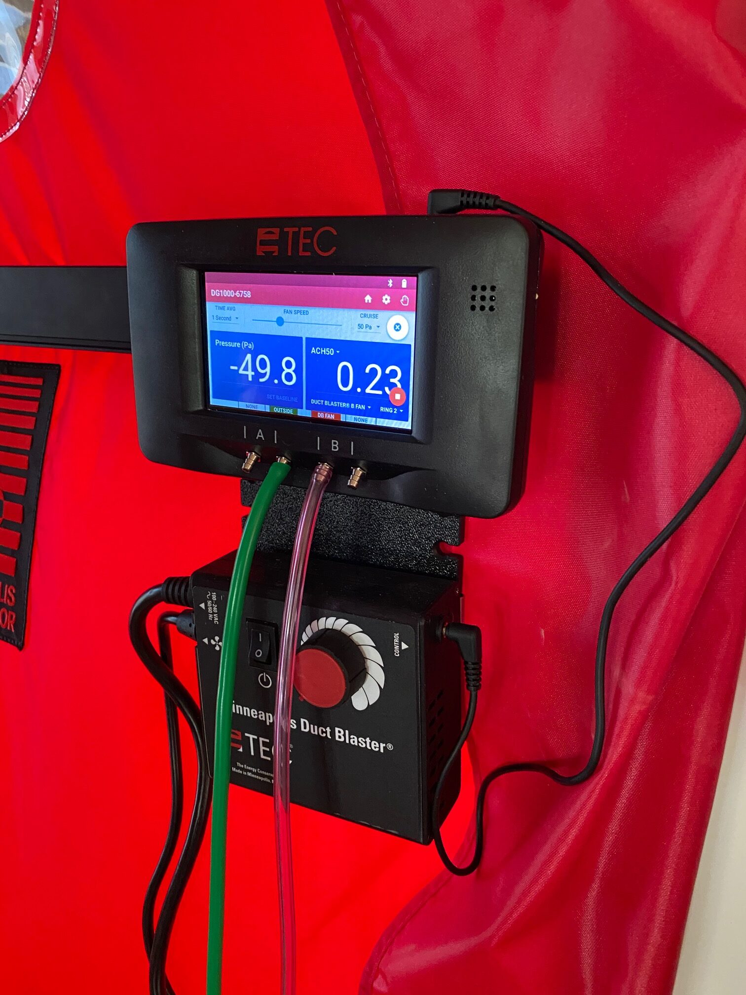 blower door test